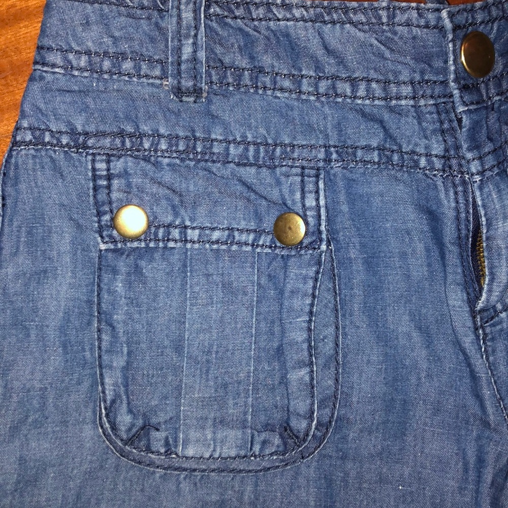 Cache Jean Shorts - Picture 3 of 4